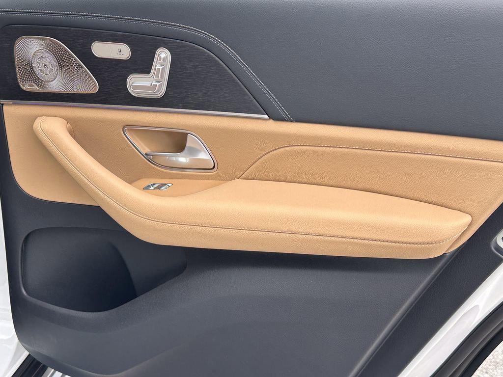 new 2026 Mercedes-Benz GLS 450 car, priced at $110,398