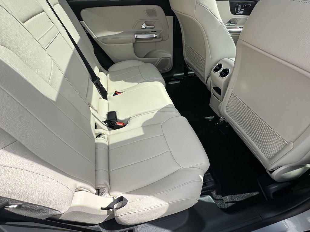 new 2026 Mercedes-Benz GLB 250 car, priced at $55,093