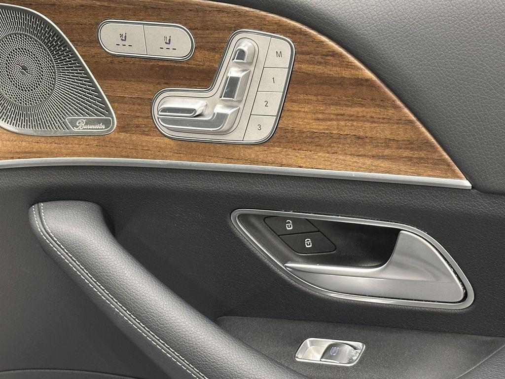 used 2025 Mercedes-Benz GLE 350 car, priced at $64,999