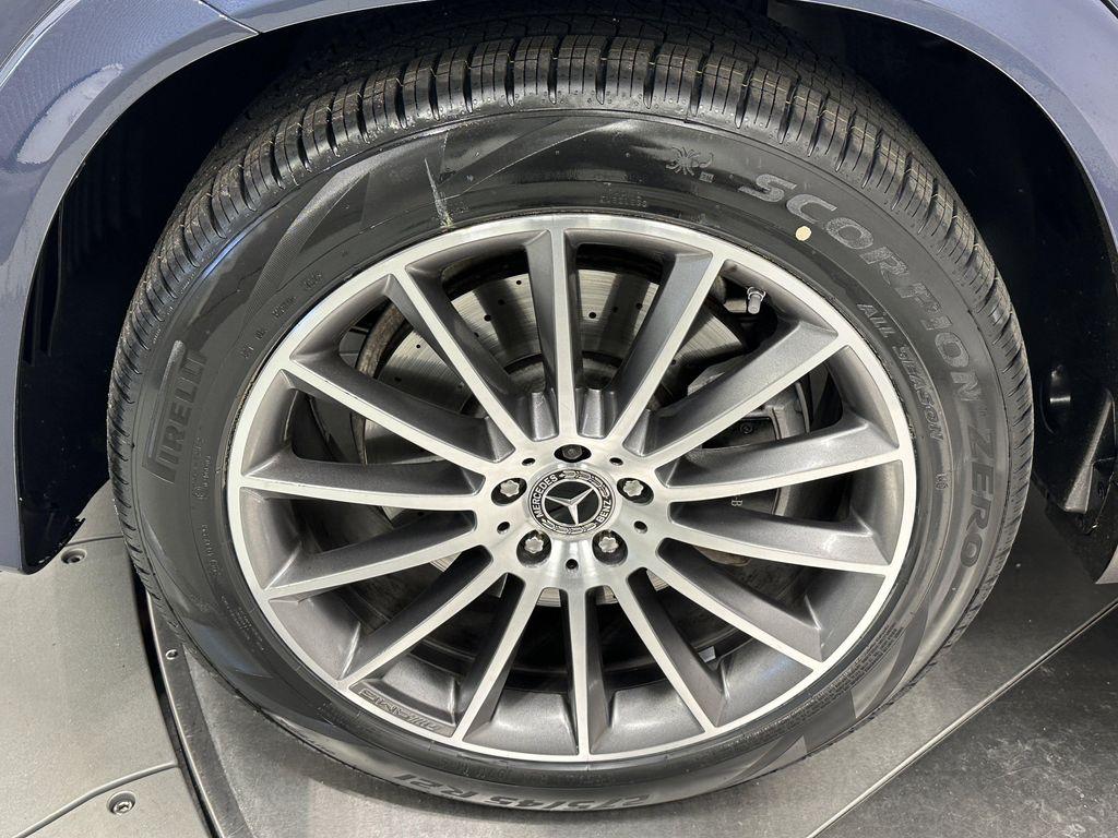 used 2024 Mercedes-Benz GLE 450 car, priced at $68,711