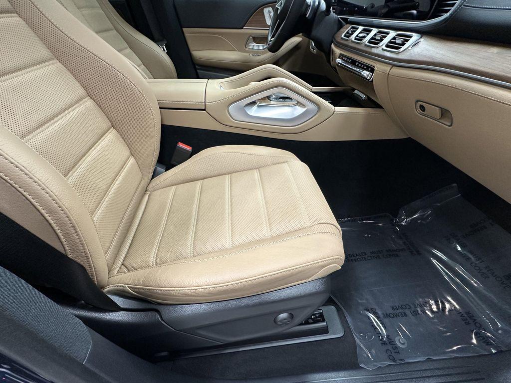 used 2024 Mercedes-Benz GLE 450 car, priced at $68,711