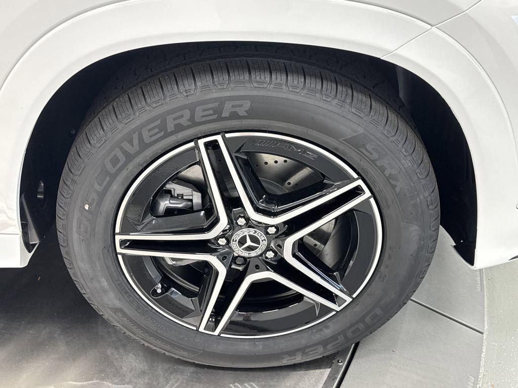 new 2026 Mercedes-Benz GLE 450 car, priced at $84,235