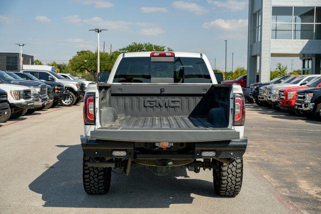 used 2018 GMC Sierra 1500 car, priced at $28,990
