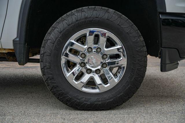 used 2021 Chevrolet Silverado 2500 car, priced at $38,990