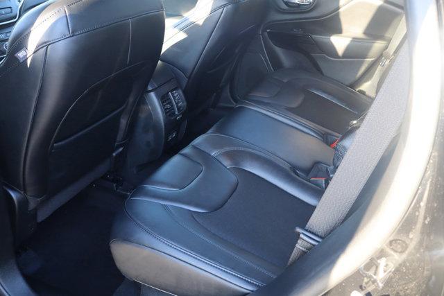 used 2021 Jeep Cherokee car, priced at $15,995