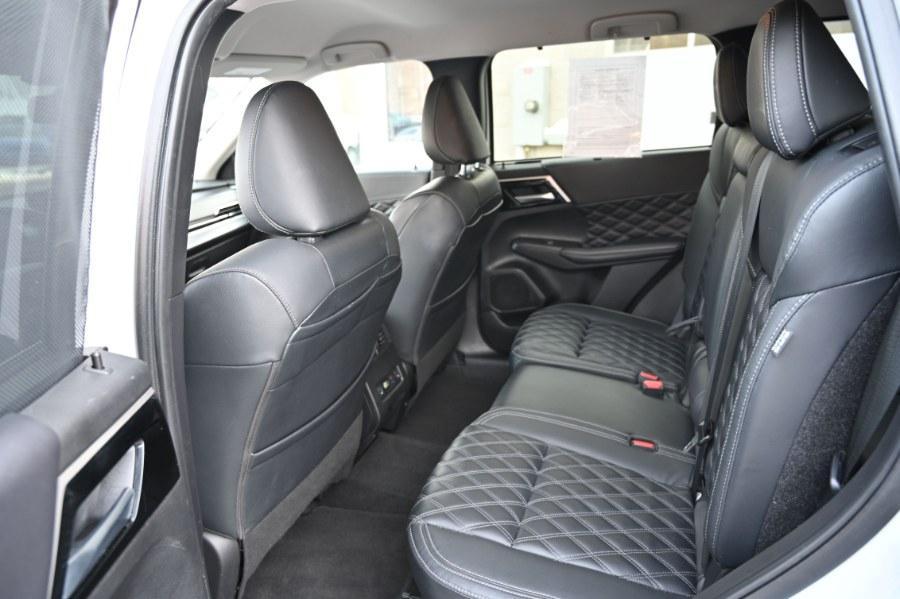 used 2024 Mitsubishi Outlander car, priced at $22,995