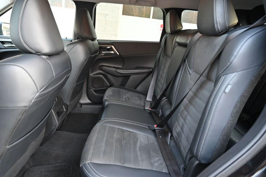 used 2024 Mitsubishi Outlander car, priced at $21,995