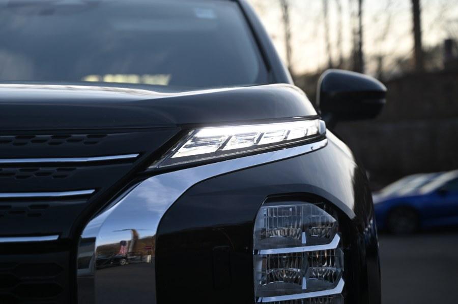 used 2024 Mitsubishi Outlander car, priced at $21,995