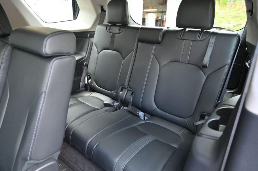 used 2025 Honda Pilot car, priced at $35,495