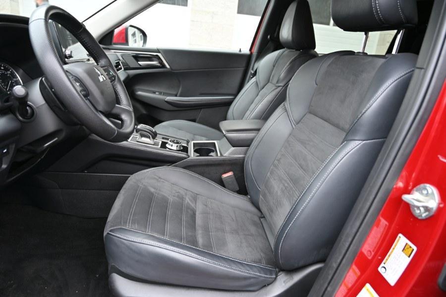 used 2024 Mitsubishi Outlander car, priced at $22,495