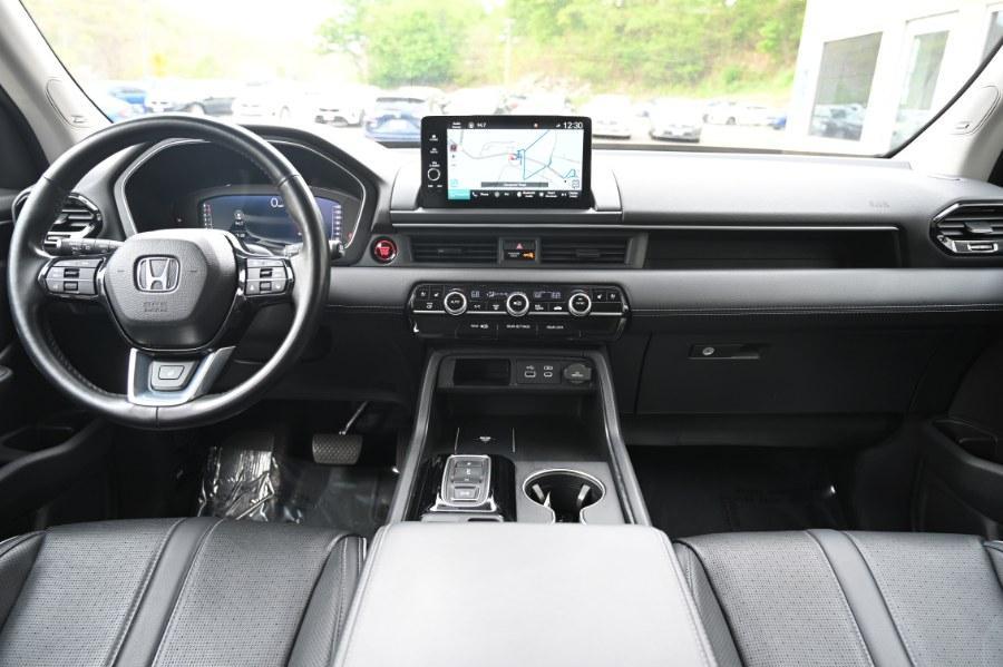 used 2023 Honda Pilot car, priced at $35,995