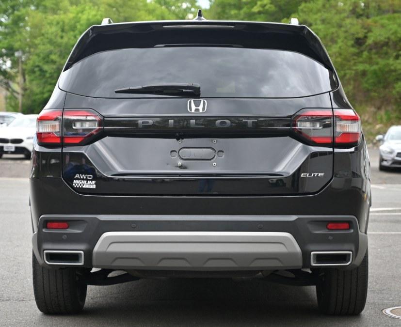 used 2023 Honda Pilot car, priced at $35,995