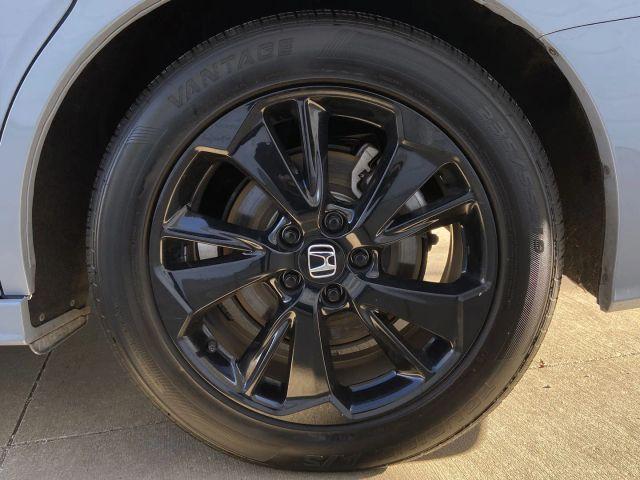 used 2024 Honda Odyssey car, priced at $35,900