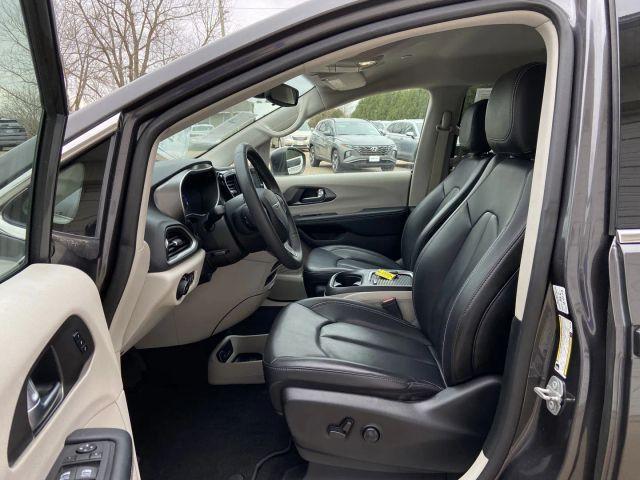 used 2023 Chrysler Pacifica car, priced at $24,800