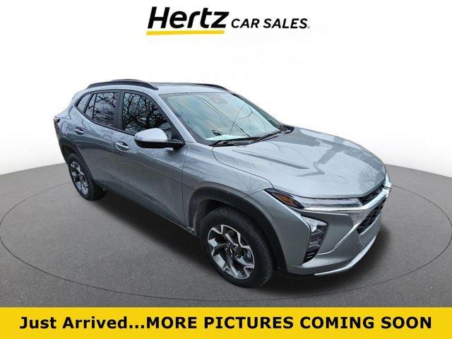 used 2025 Chevrolet Trax car, priced at $20,471