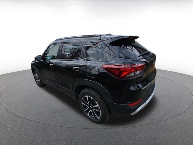 used 2025 Chevrolet TrailBlazer car, priced at $20,670