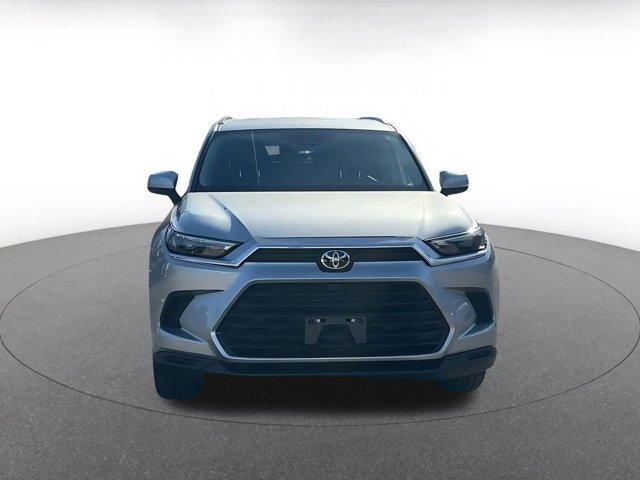 used 2025 Toyota Grand Highlander car, priced at $41,167