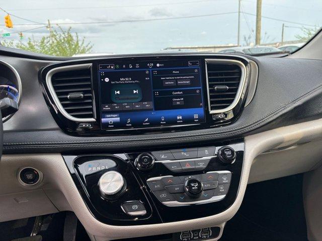 used 2023 Chrysler Pacifica Hybrid car, priced at $24,173