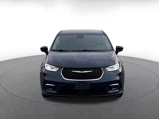 used 2023 Chrysler Pacifica Hybrid car, priced at $24,173