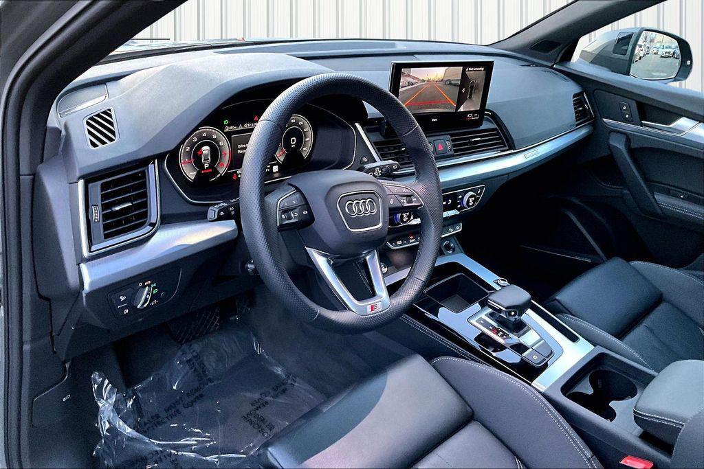 used 2025 Audi Q5 car, priced at $46,595