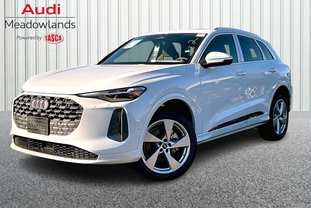 new 2025 Audi Q5 car, priced at $59,980