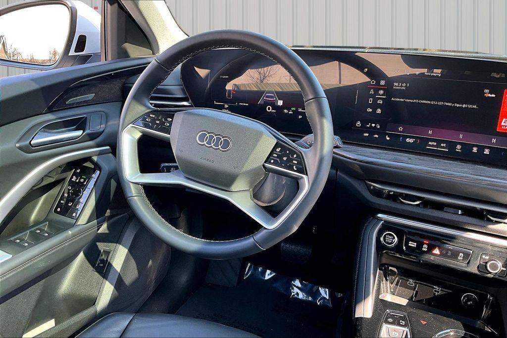 used 2025 Audi Q5 car, priced at $50,988