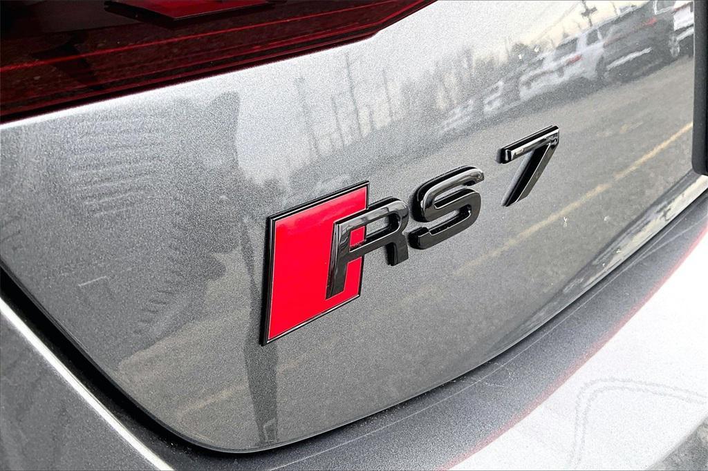 new 2026 Audi RS 7 car, priced at $149,295