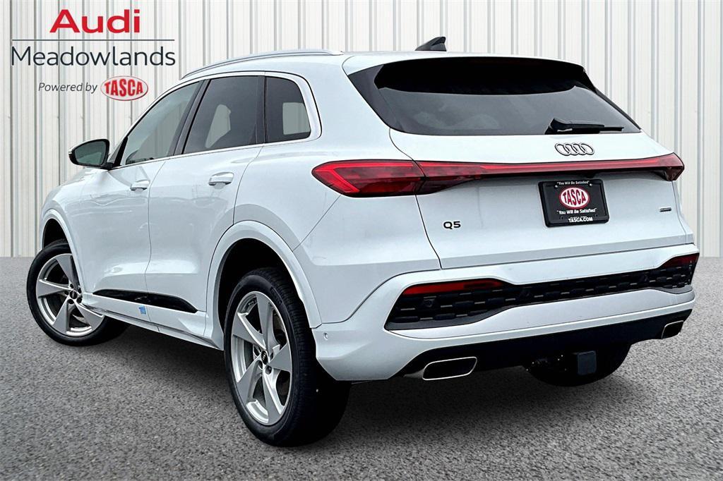 new 2025 Audi Q5 car, priced at $62,080