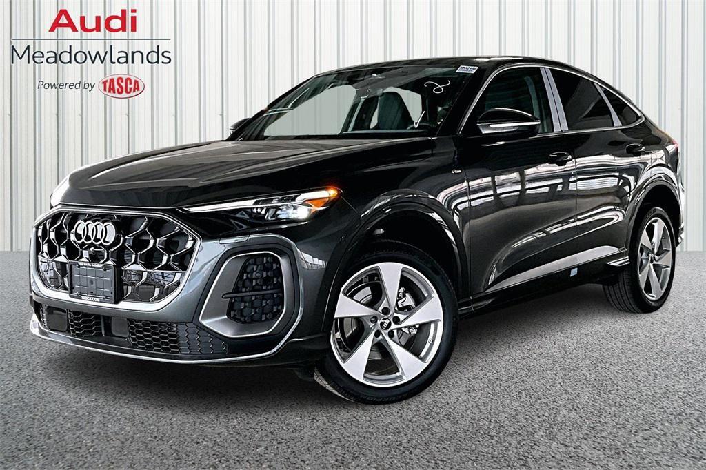 new 2025 Audi Q5 car, priced at $62,405