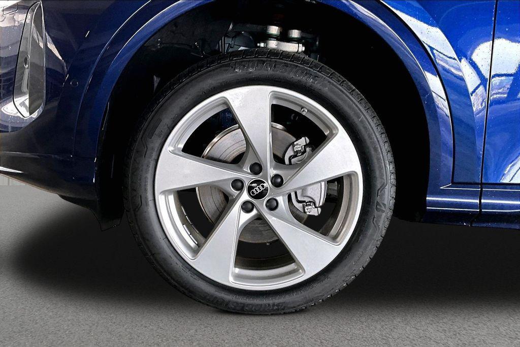 new 2025 Audi Q5 car, priced at $59,655