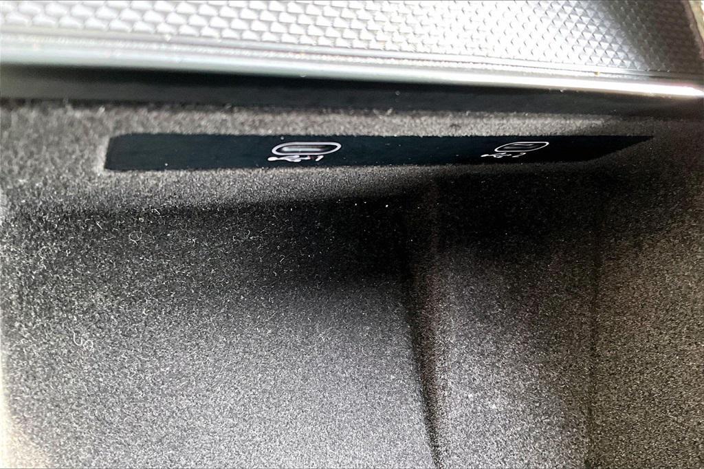 used 2025 Audi Q7 car, priced at $54,988