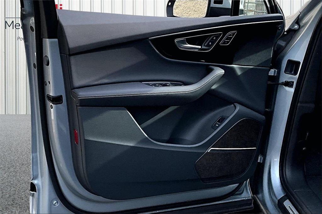 used 2025 Audi Q7 car, priced at $54,988