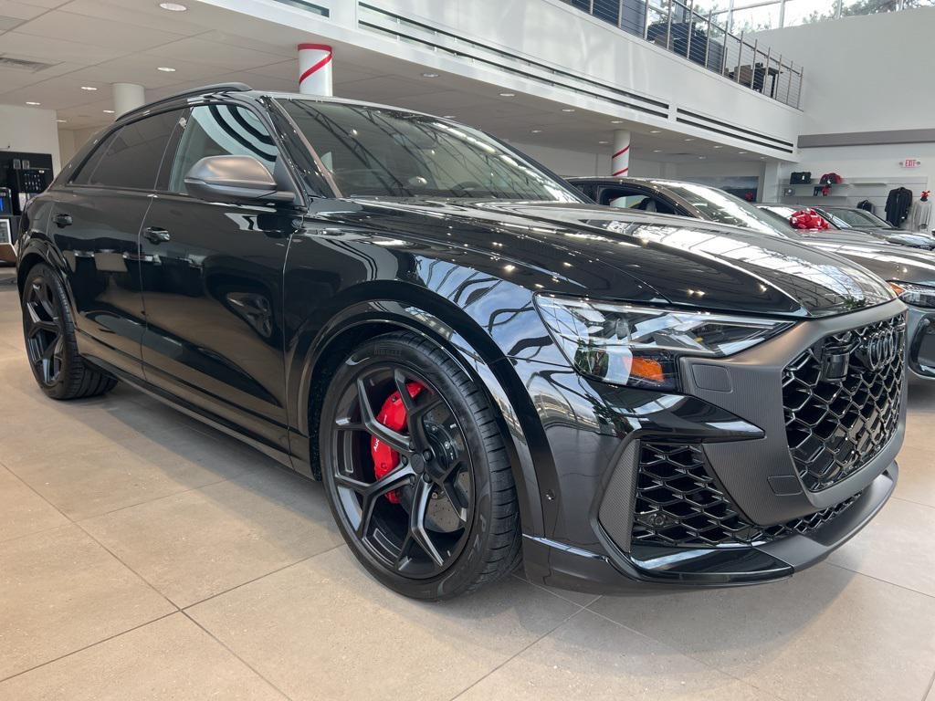 new 2026 Audi RS Q8 car, priced at $157,115