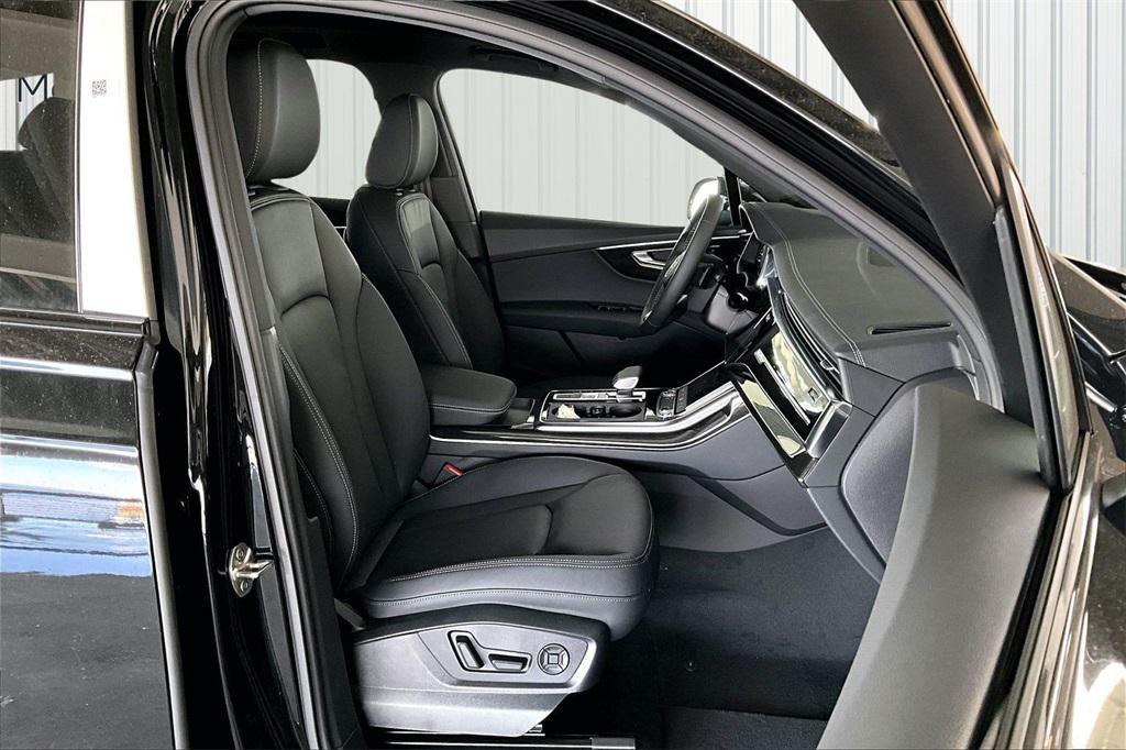 new 2026 Audi Q7 car, priced at $68,160