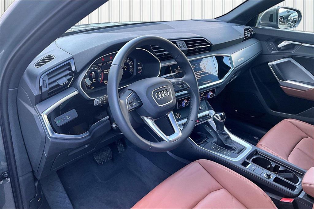 used 2025 Audi Q3 car
