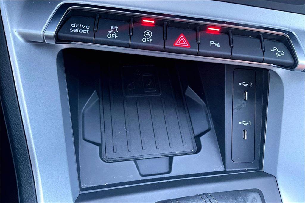 used 2025 Audi Q3 car