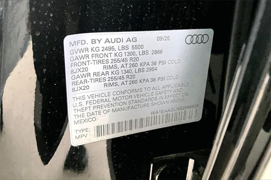 new 2025 Audi Q5 car, priced at $62,080