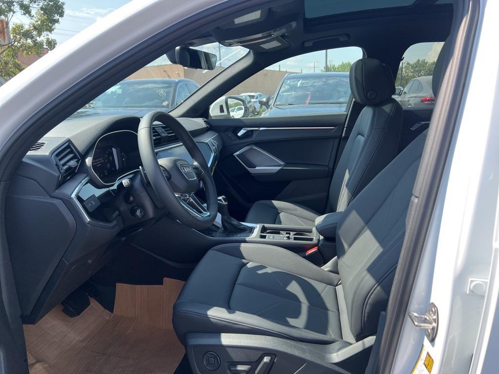 new 2025 Audi Q3 car, priced at $43,595
