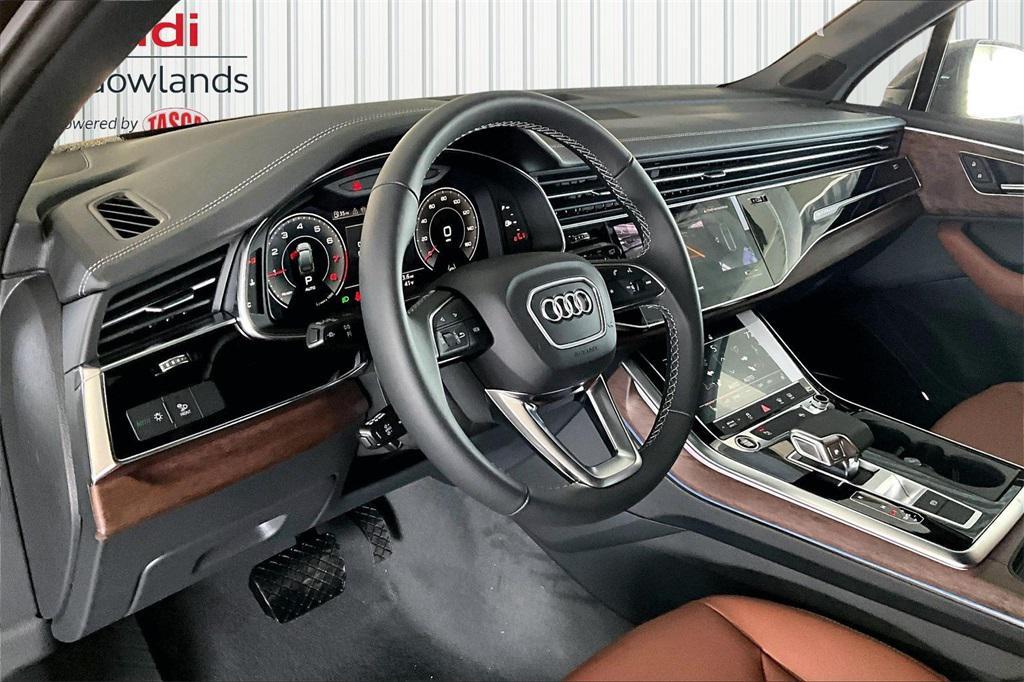 new 2026 Audi Q7 car, priced at $68,445