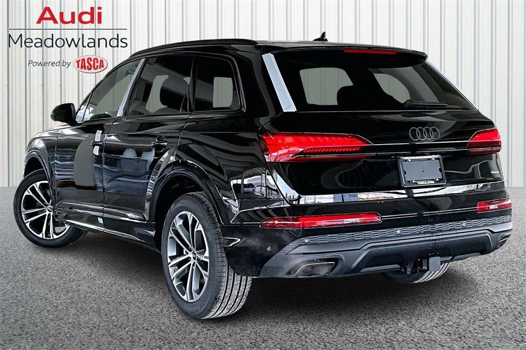 new 2026 Audi Q7 car, priced at $68,445