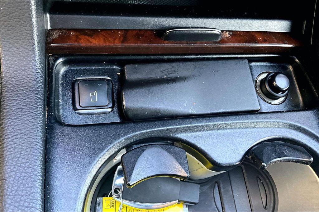 used 2016 Mercedes-Benz GL-Class car, priced at $17,988