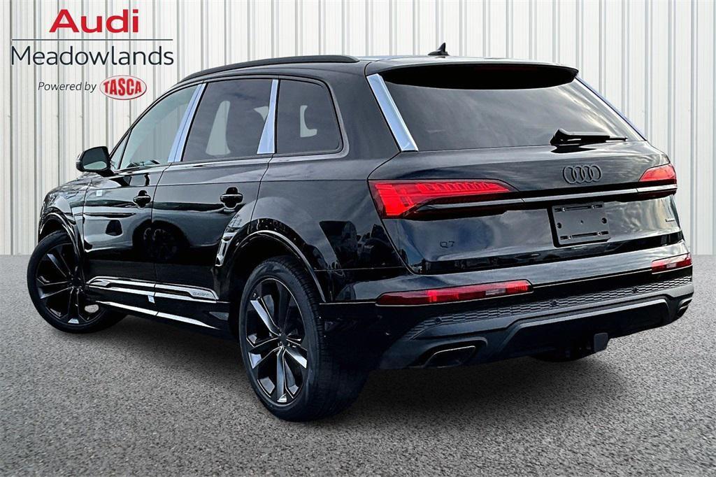 new 2026 Audi Q7 car, priced at $78,445