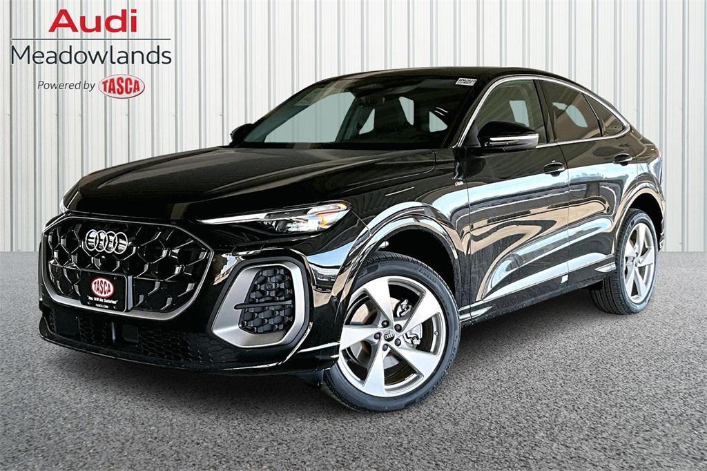 new 2025 Audi Q5 car, priced at $62,080