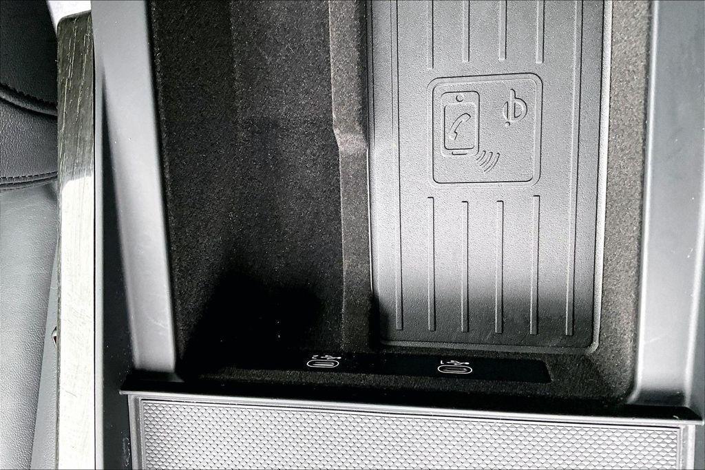 used 2023 Audi Q7 car, priced at $37,188