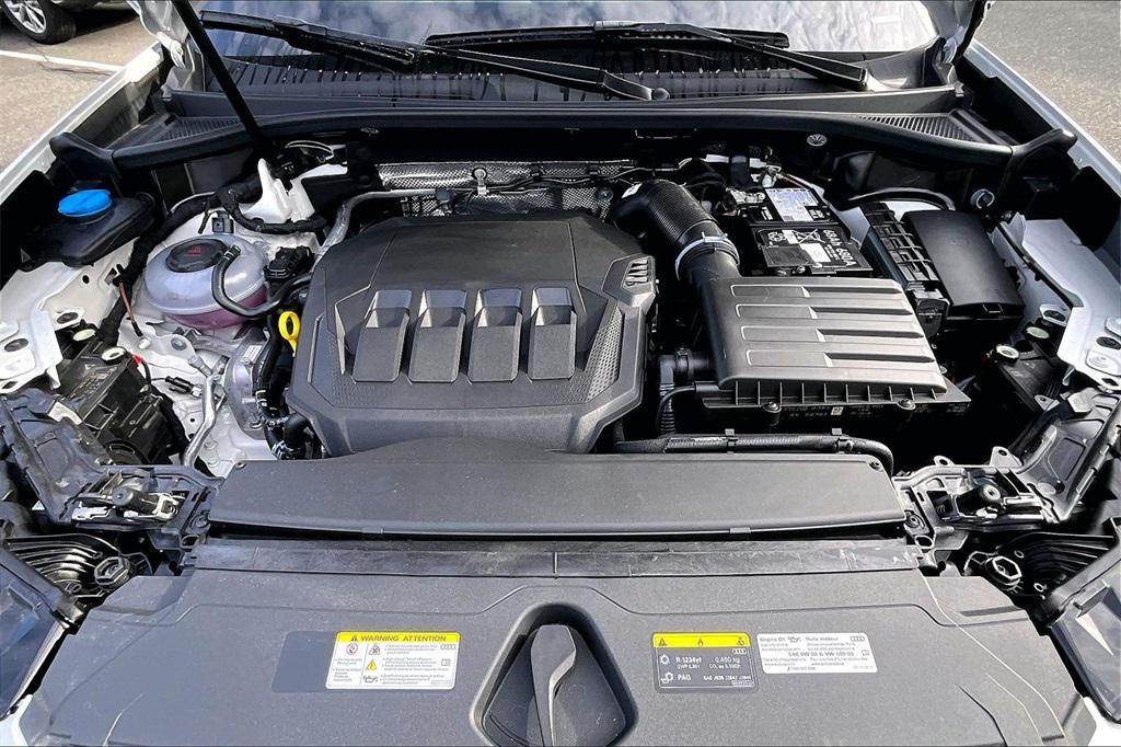 new 2025 Audi Q3 car, priced at $43,595