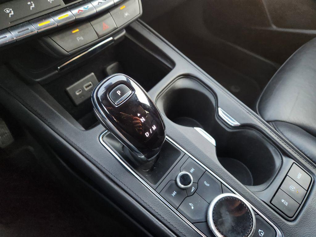 used 2023 Cadillac XT4 car, priced at $26,450