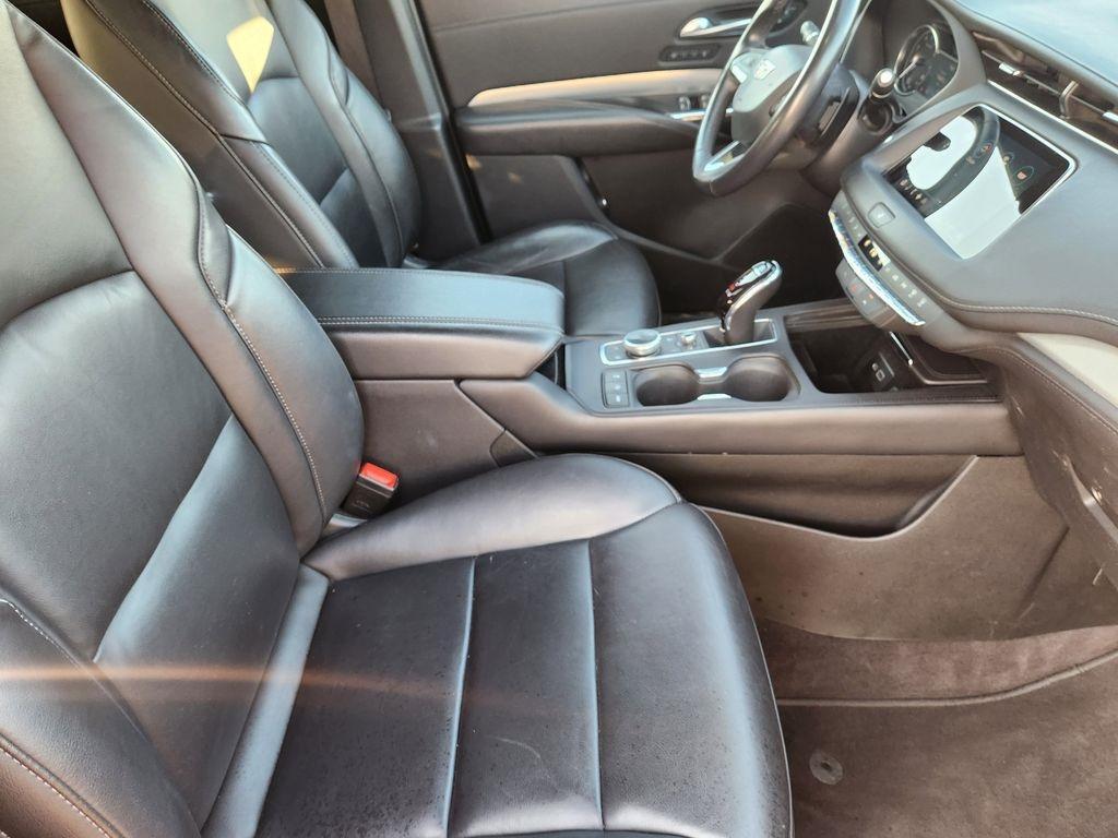 used 2023 Cadillac XT4 car, priced at $26,450