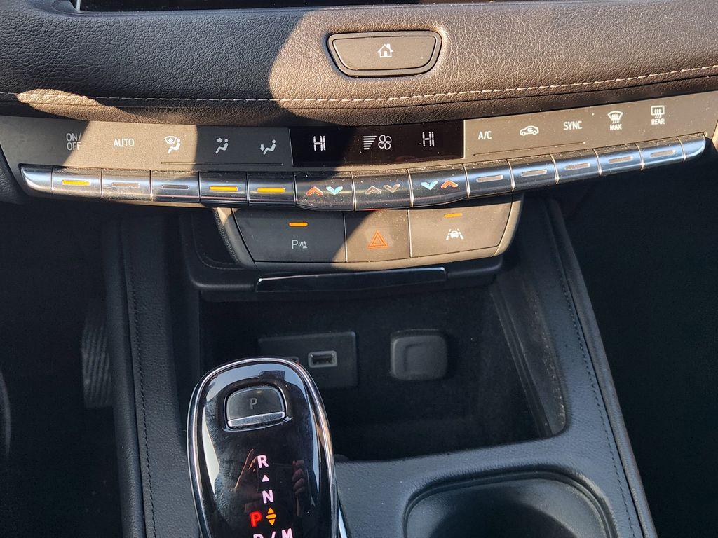 used 2023 Cadillac XT4 car, priced at $26,450