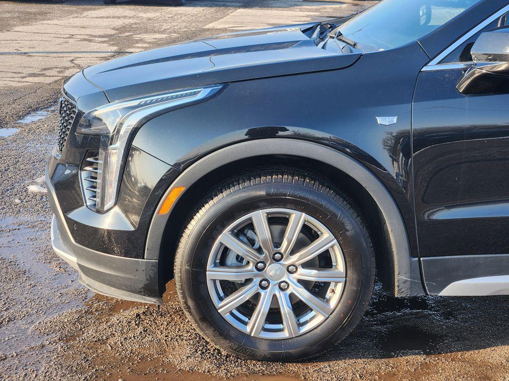 used 2023 Cadillac XT4 car, priced at $26,450