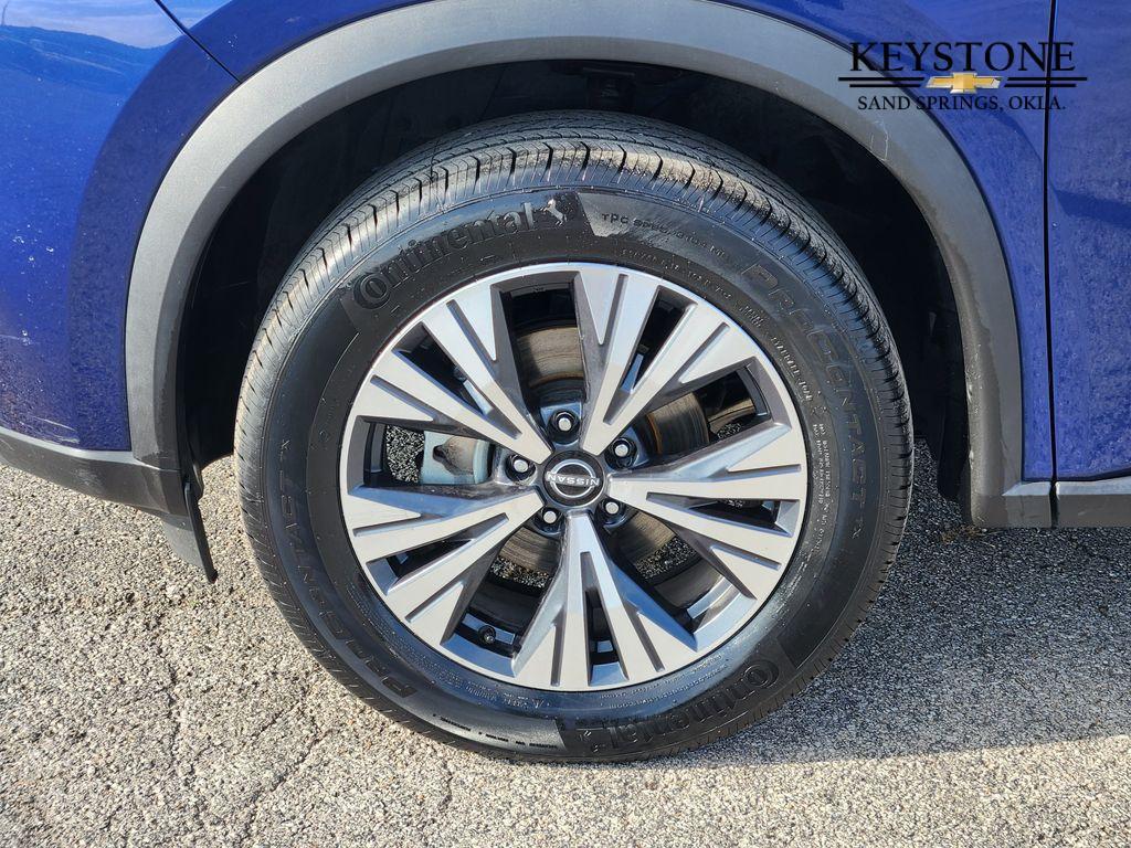 used 2023 Nissan Rogue car, priced at $19,300